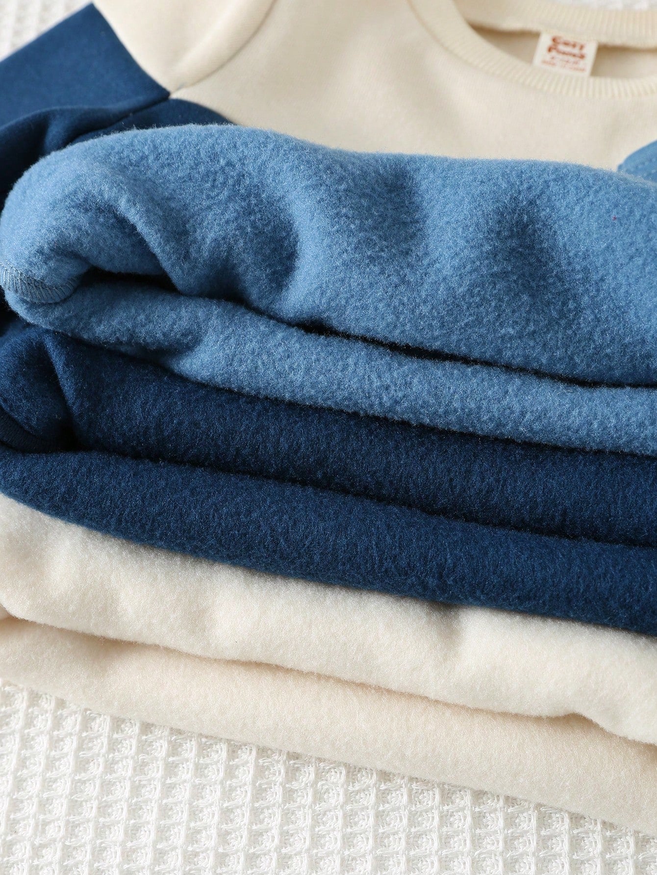 Conjunto Infantil 6 Piezas - Suéter y Pantalones para Bebé