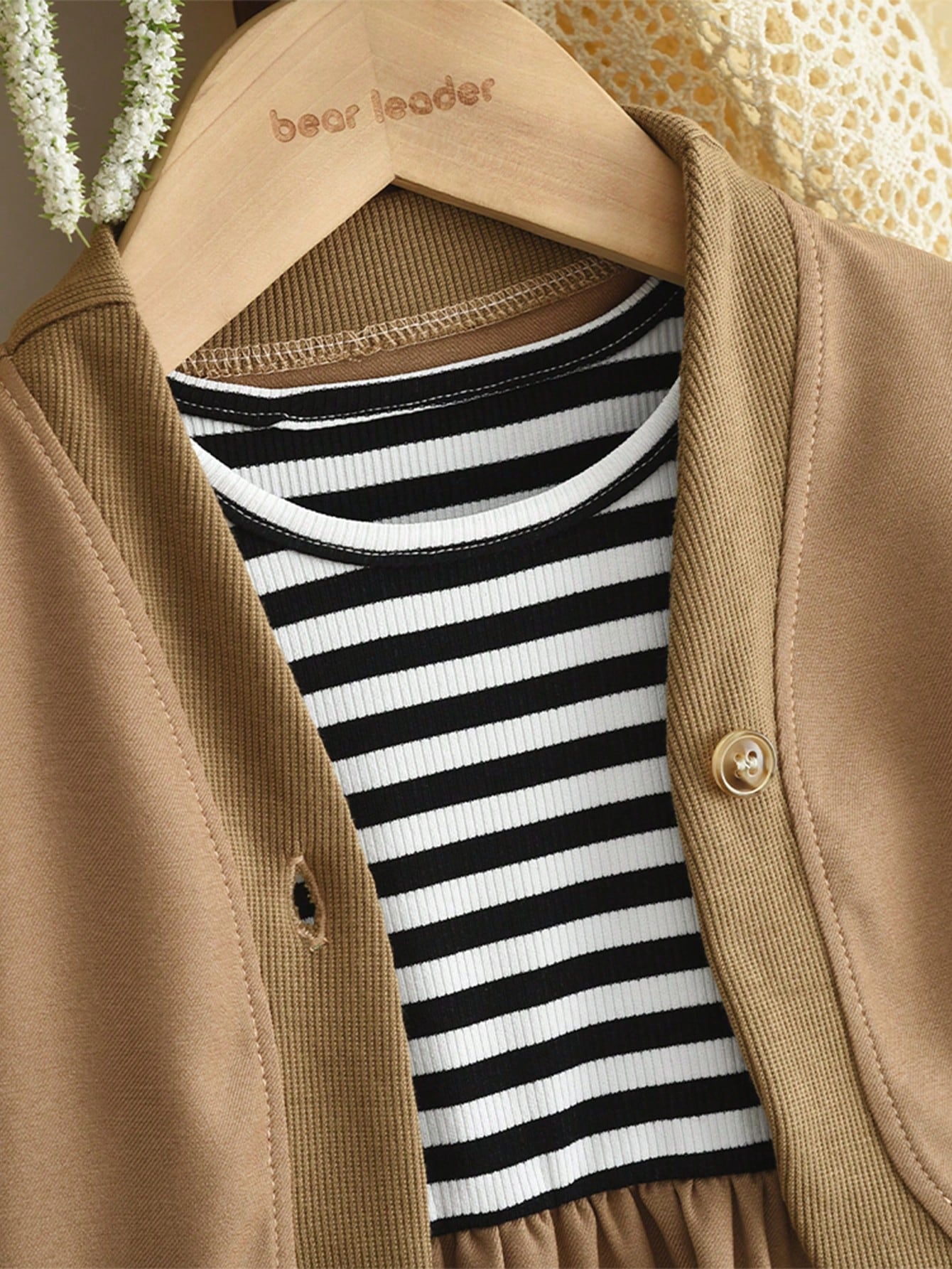 Toung Girls Fashion Solid Color Long Sleeves Coat and Stripes Patchwork Dress Two Pieces Clothes for Young Girl Casual Wear