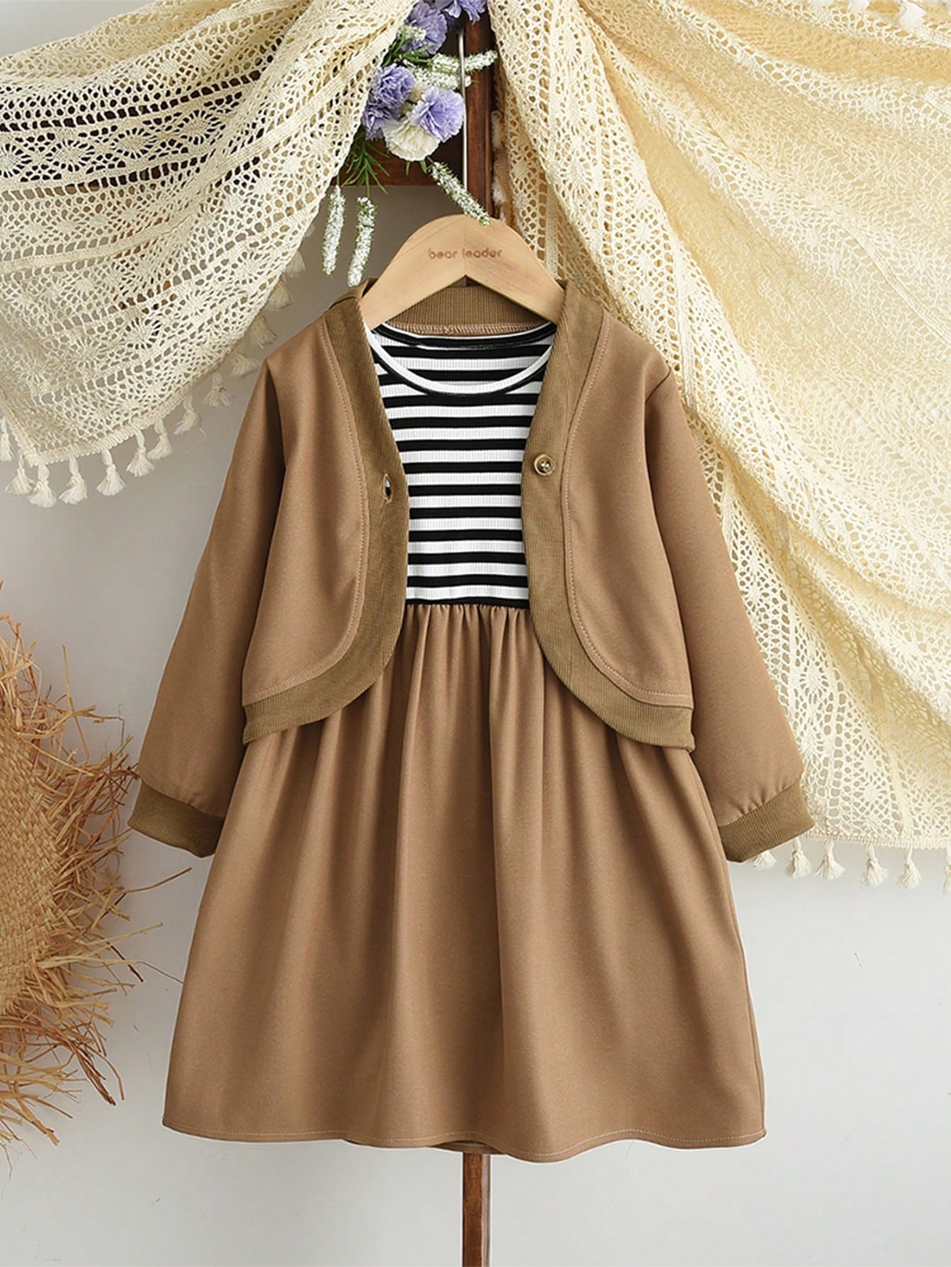 Toung Girls Fashion Solid Color Long Sleeves Coat and Stripes Patchwork Dress Two Pieces Clothes for Young Girl Casual Wear