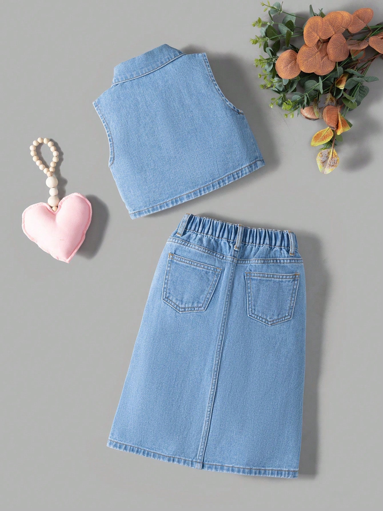 SHEIN Conjunto de denim para niña, nuevo conjunto de denim lavado minimalista y versátil