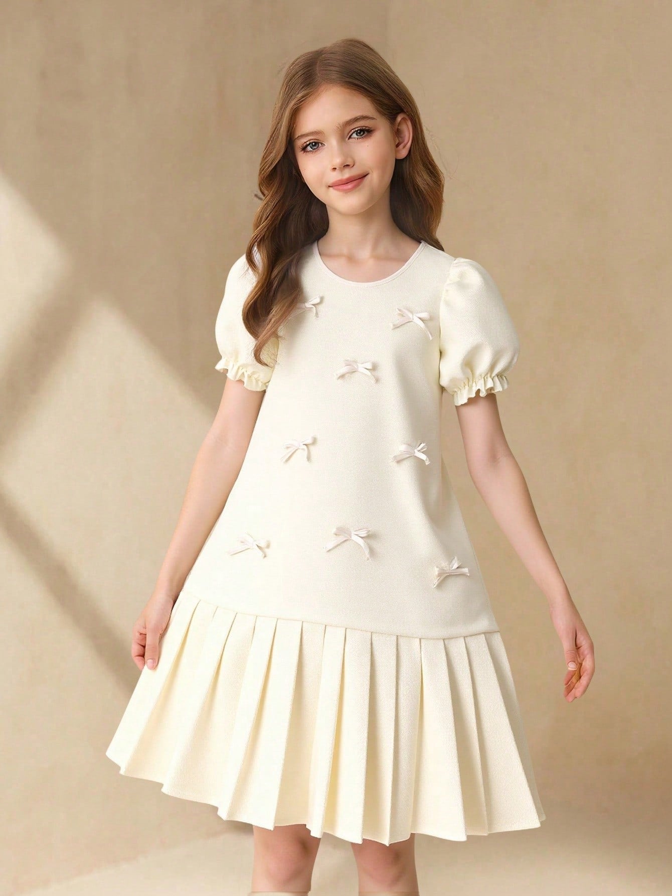 Vestido corto de manga corta con adorno de lazo de tela con textura, falda plisada elegante y lindo, para primavera/verano