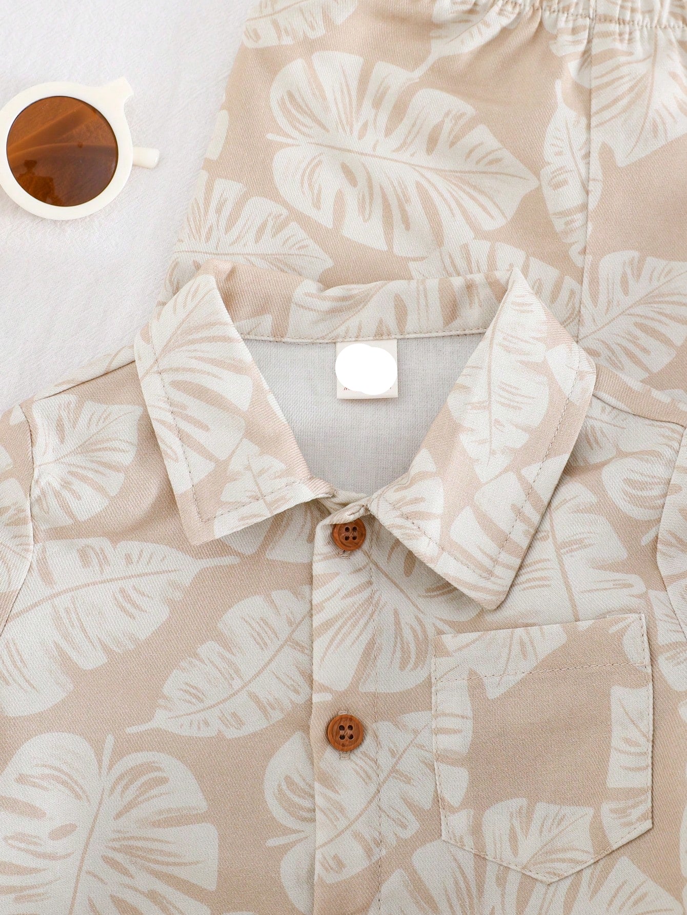 Conjunto 2 piezas chaqueta de manga corta y pantalón corto con cintura elástica