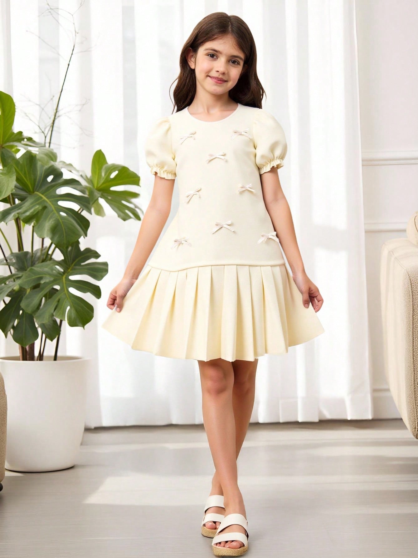 Vestido corto de manga corta con adorno de lazo de tela con textura, falda plisada elegante y lindo, para primavera/verano