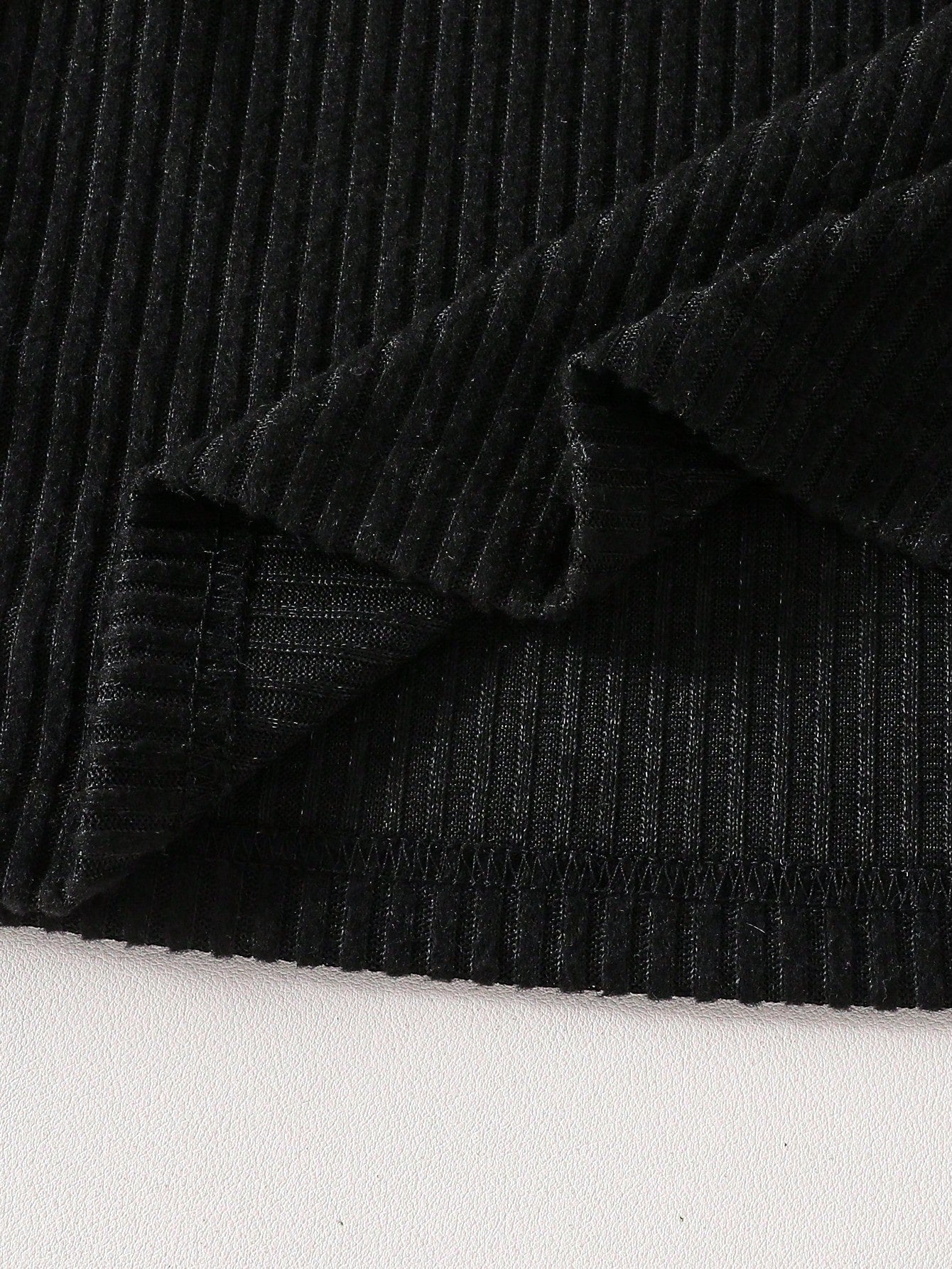 Set de 3 piezas: Chaleco marrón con textura de peluche y lazo, camiseta a juego y falda plisada de PU