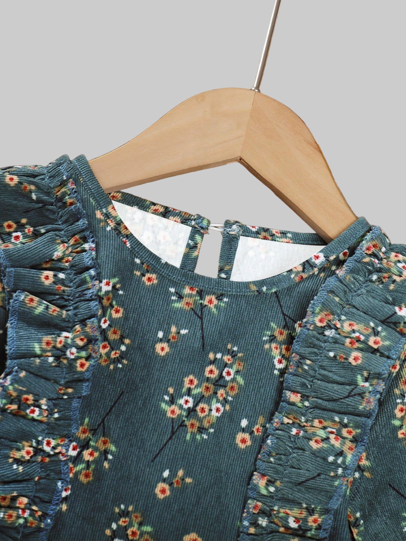 Young Girl Casual Ruffle Trim round Neck Long Sleeve Floral Dress for Autumn and Winter