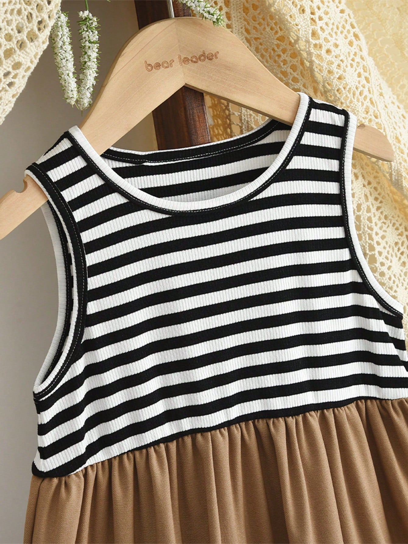 Toung Girls Fashion Solid Color Long Sleeves Coat and Stripes Patchwork Dress Two Pieces Clothes for Young Girl Casual Wear