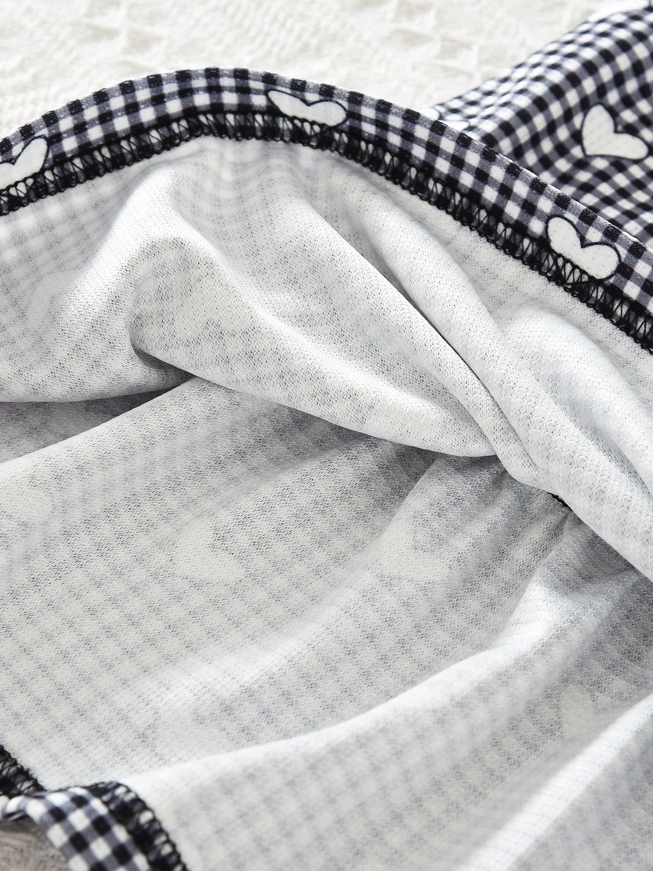 Young Girls Plaid Love Printing Long Sleeves Single Breasted Cardigan Top and Skirt Two Pieces Fall Spring Clothes Sets