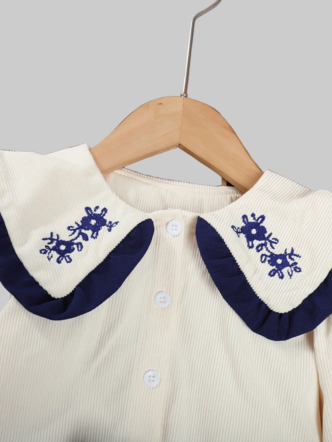 Young Girl Floral Embroidery Sailor Collar Top & Bow Front Skirt