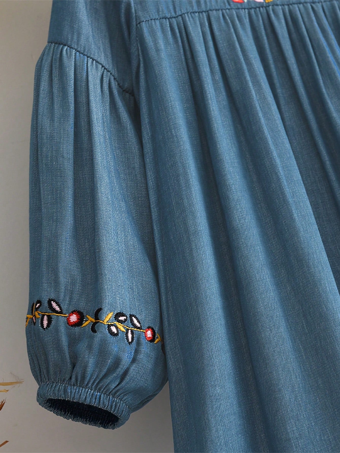 Young Girls' Denim-Effect Long Sleeves Floral Embroidered Dress Fall and Spring Clothes for Young Girl Casual Wear